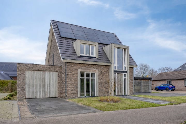 Photo 5 of Vossehol 24-A