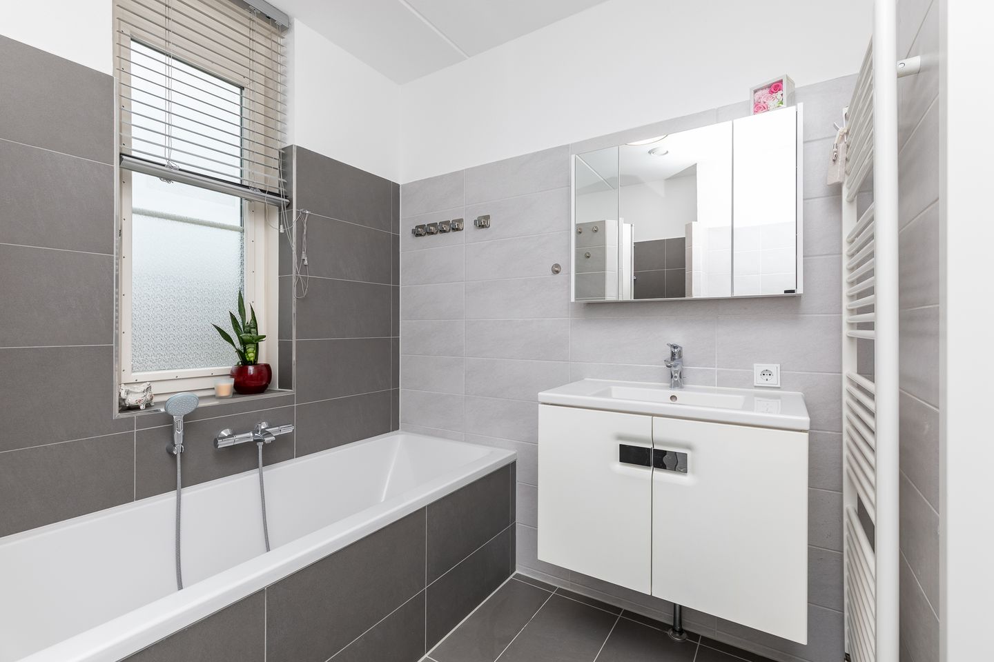 Foto 40 van Marie Curielaan 65