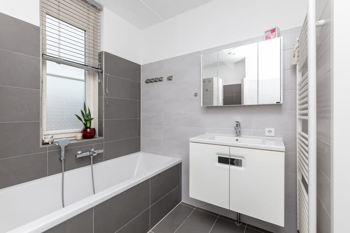 Photo 40 of Marie Curielaan 65