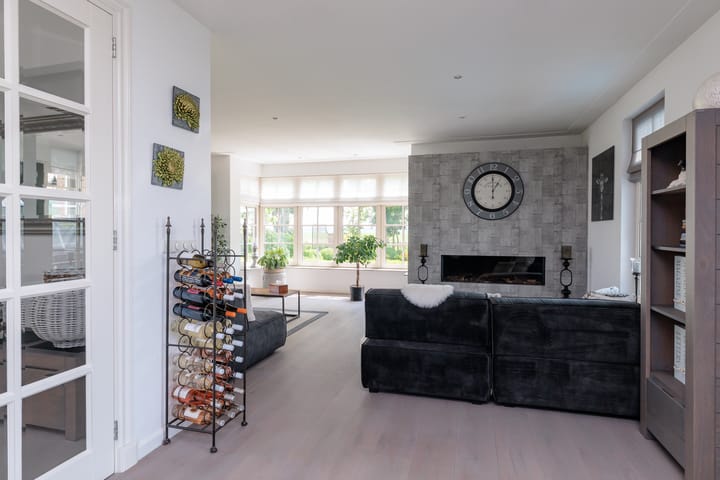 Photo 10 of IJweg 557