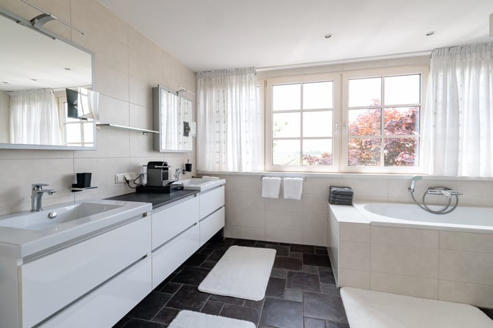 Photo 33 of IJweg 557