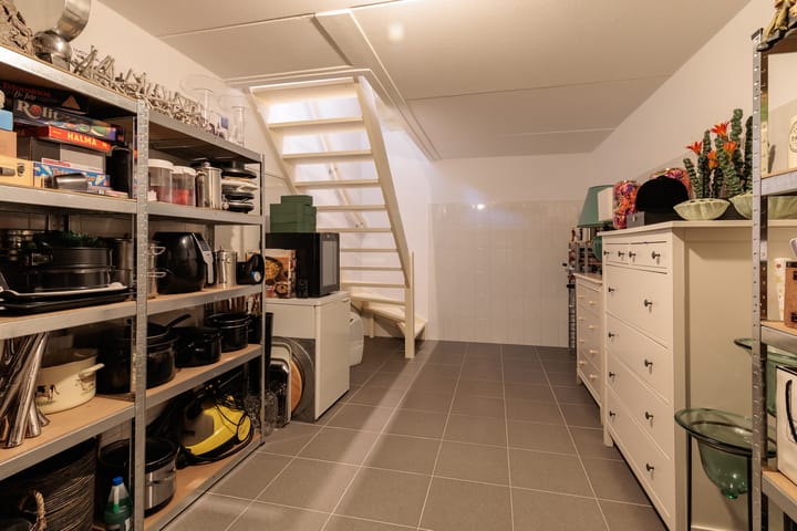 Photo 57 of IJweg 557