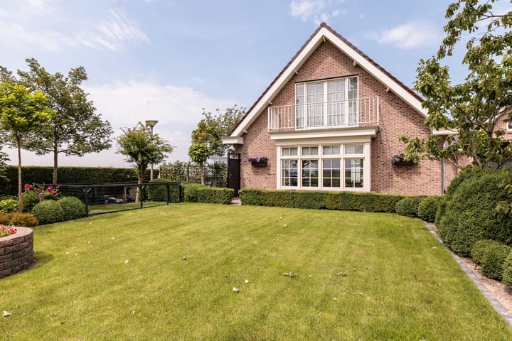 Photo 62 of IJweg 557