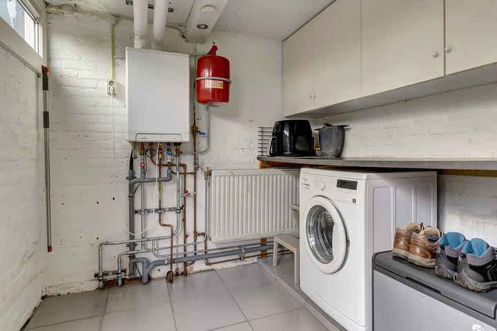 Photo 10 of Industrielaan 21