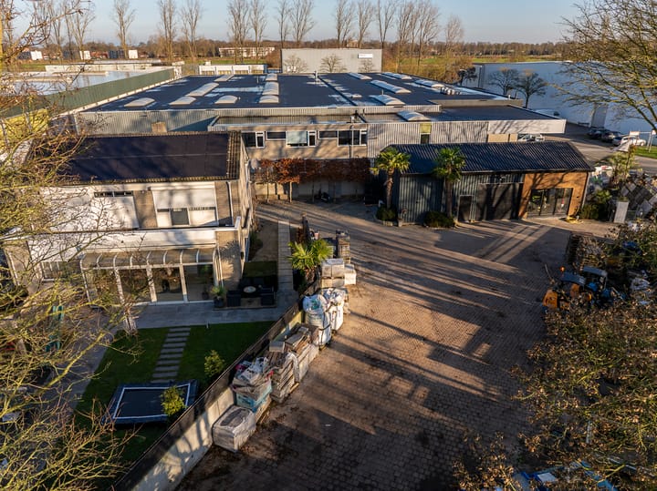 Foto 32 van Broekhuizerweg 1