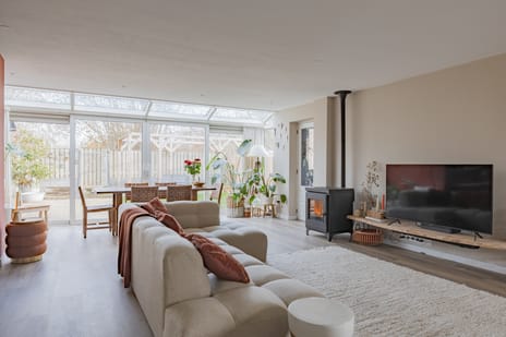 Kaar 33 secondary image