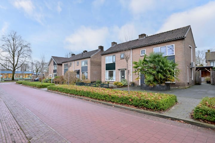 Foto 36 van Watertorenstraat 14