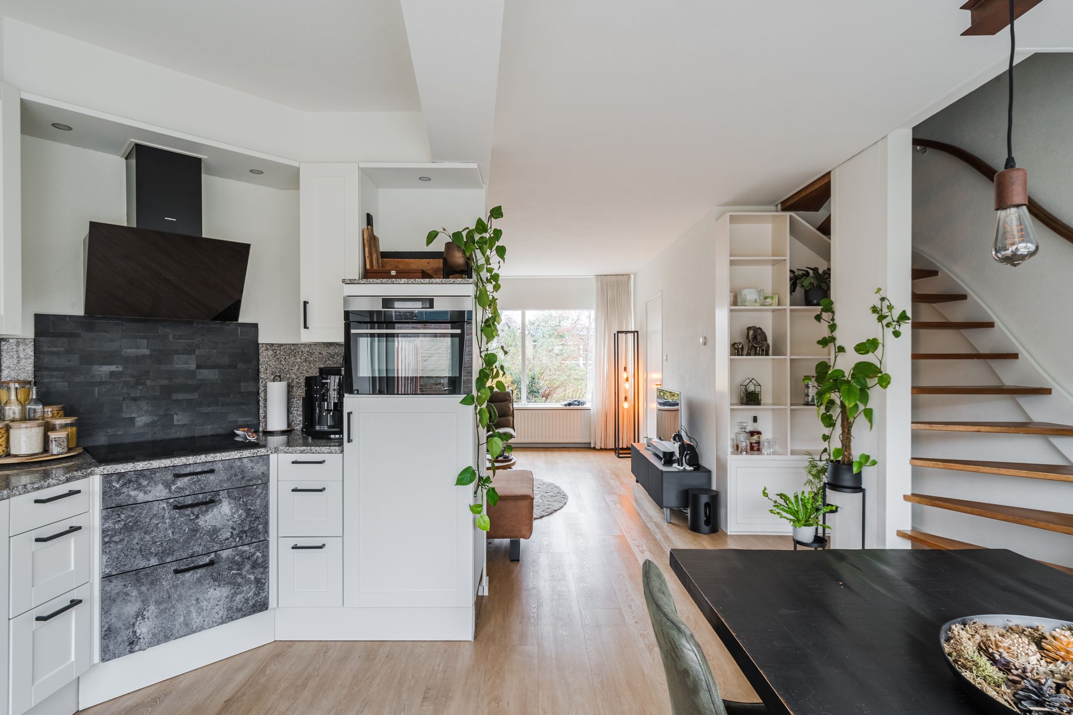 Photo 18 of Saturnuslaan 58