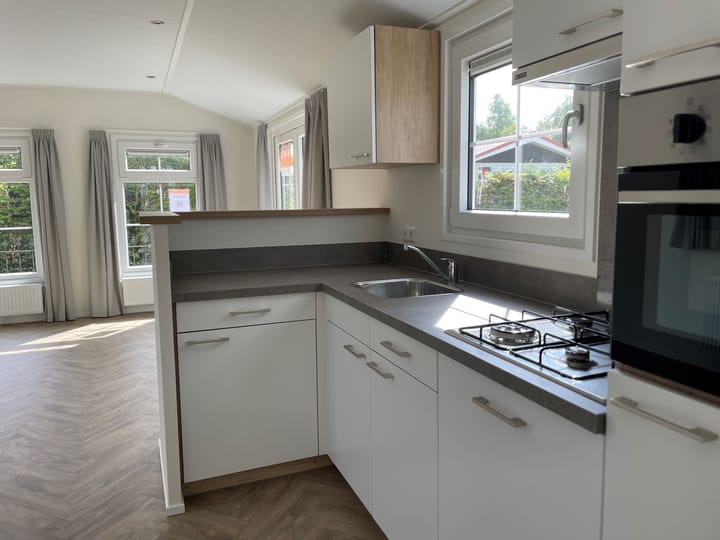 Photo 5 of Nieuweweg 4-10