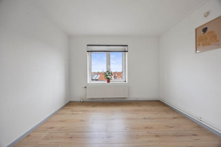 Photo 12 of Plataanplein 10-B