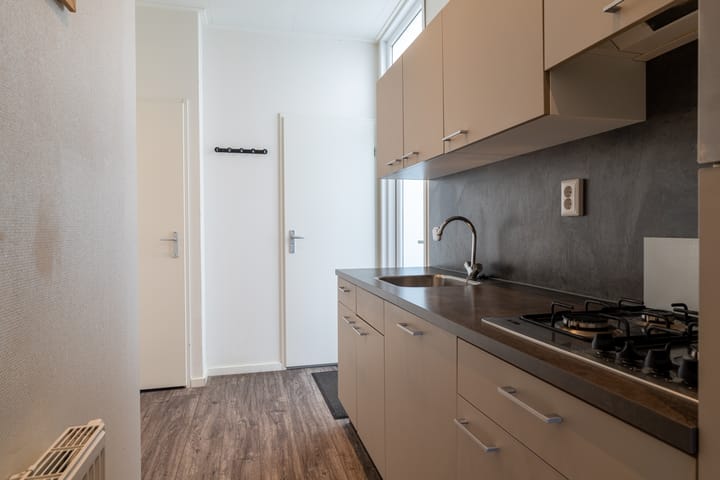 Photo 8 of Zaaiwaard 3-91