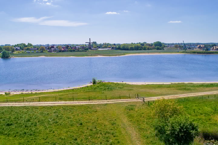 Photo 26 of Zaaiwaard 3-91