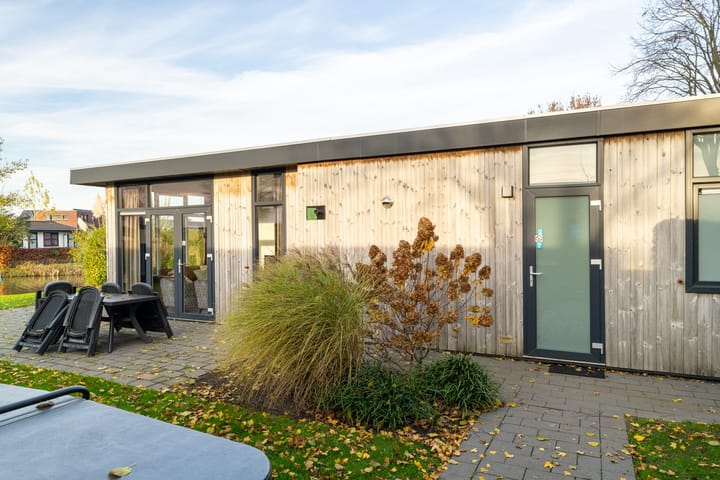 Photo 2 of Zaaiwaard 3-91