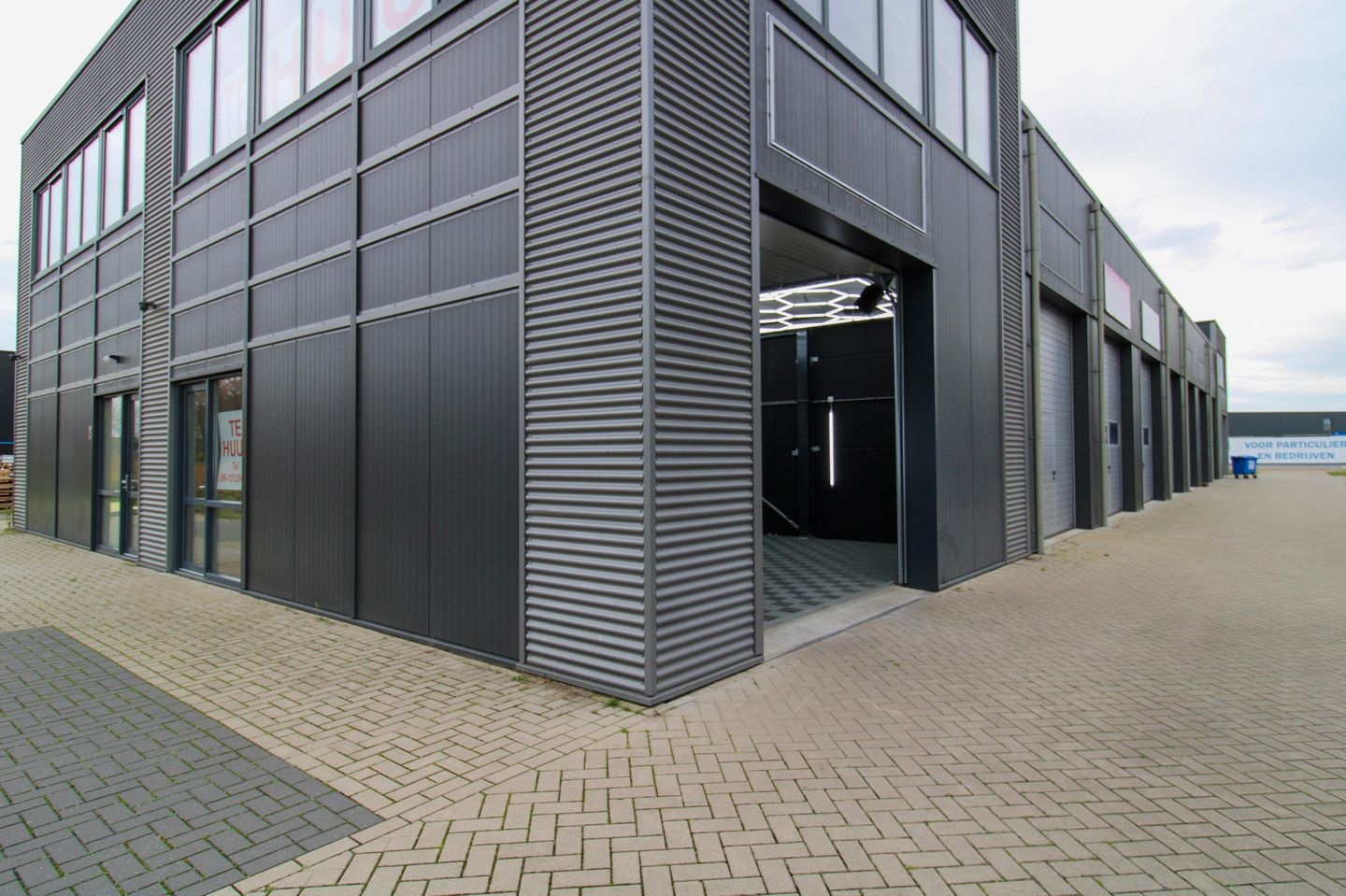 Bekijk foto 4 van Kokerbijl 13