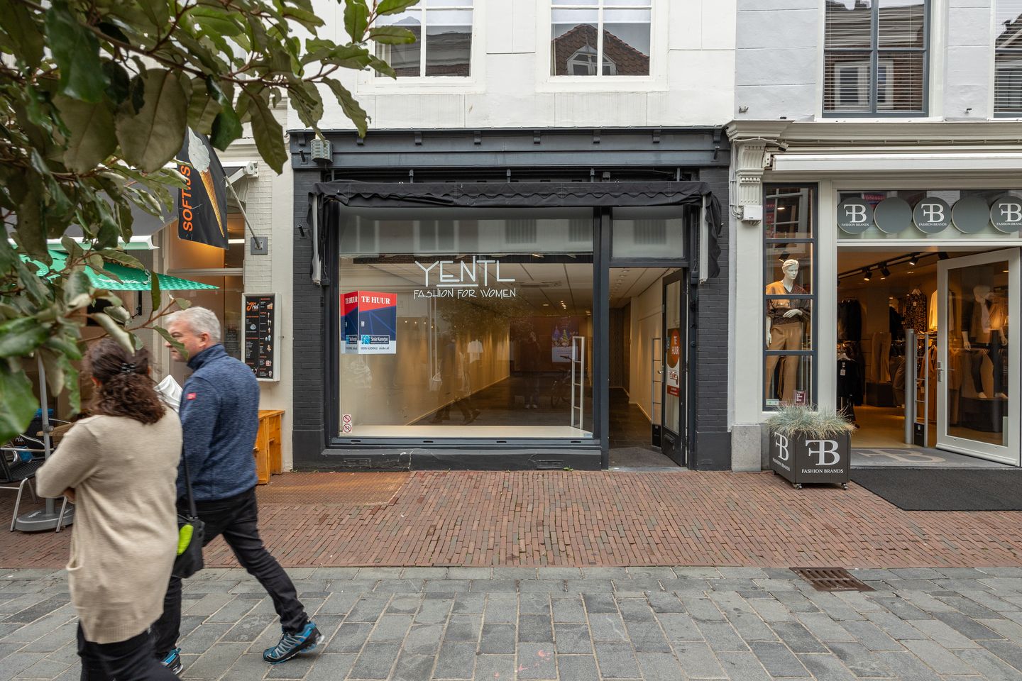 View photo 3 of Langeviele 4