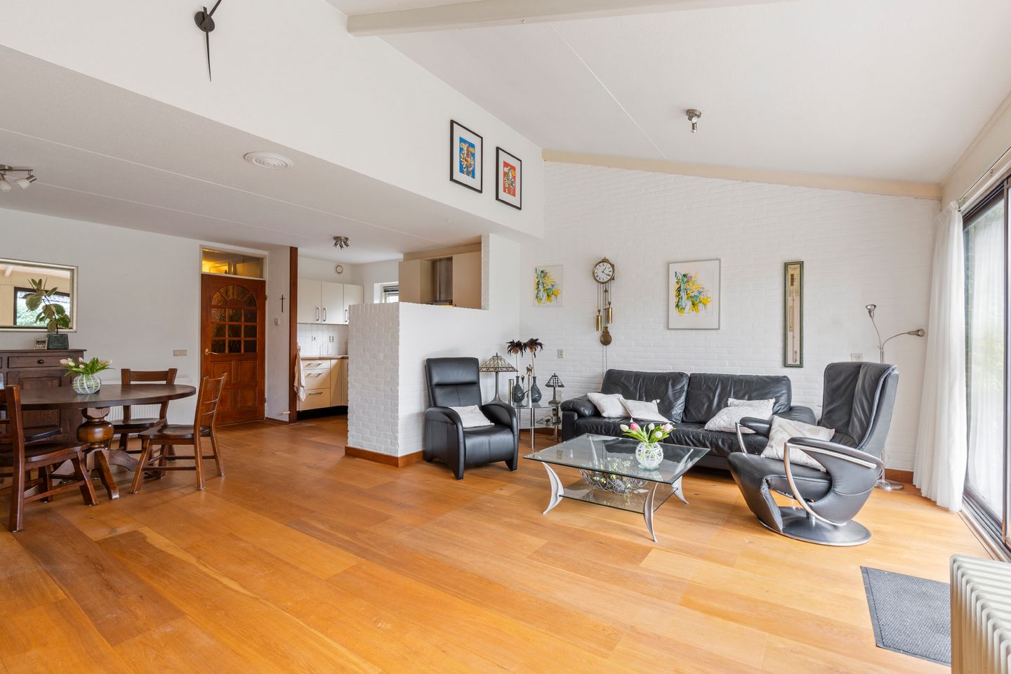 Foto 5 van Valkenierstraat 32