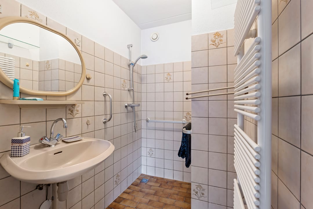 Foto 13 van Valkenierstraat 32