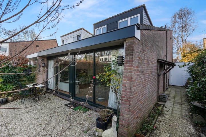 Foto 29 van Valkenierstraat 32