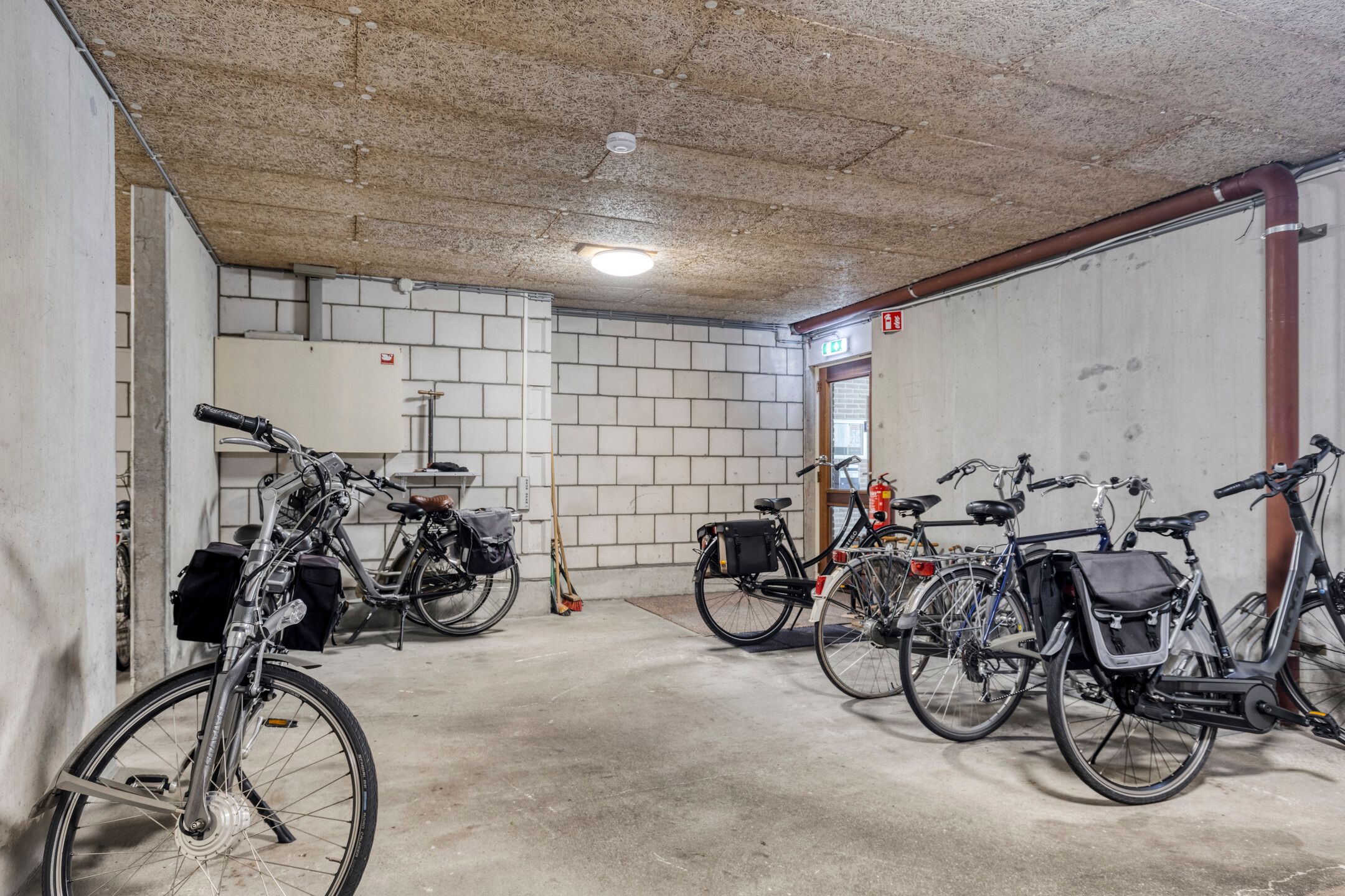 Foto 27 van Tichelwerkstraat 46