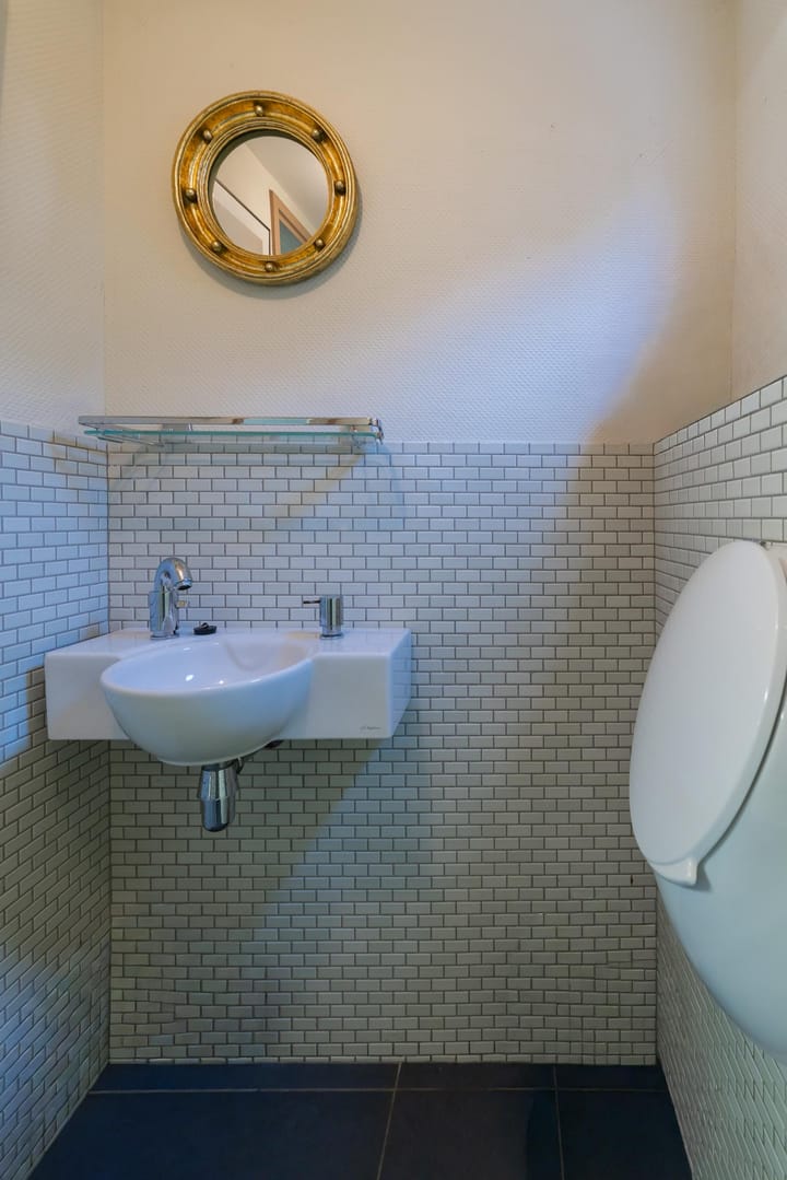 Photo 33 of Singel 44-G