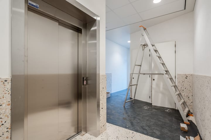 Photo 10 of Heerestraat 21-A