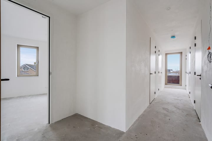 Photo 26 of Heerestraat 21-A