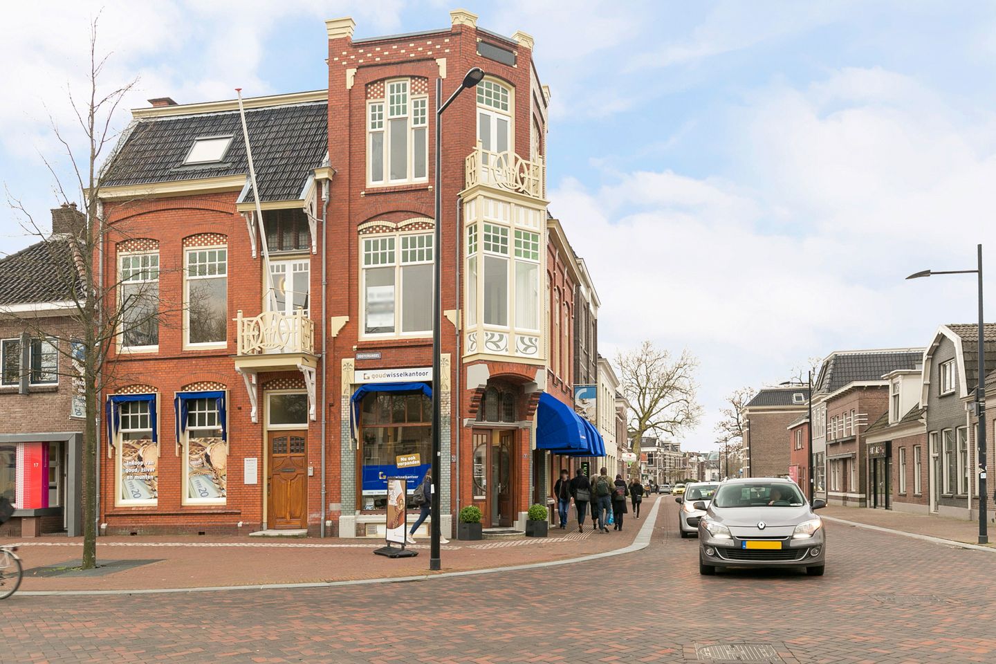 View photo 2 of Oostersingel 19