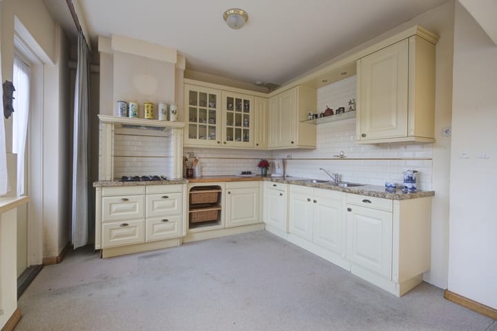 Photo 14 of Pater Beckerstraat 23