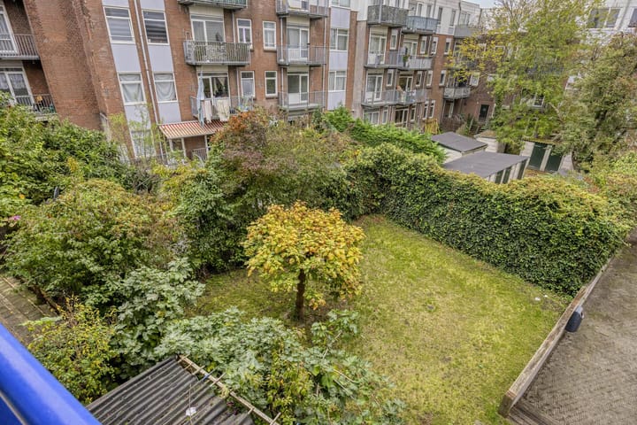 Photo 4 of Beverstraat 152