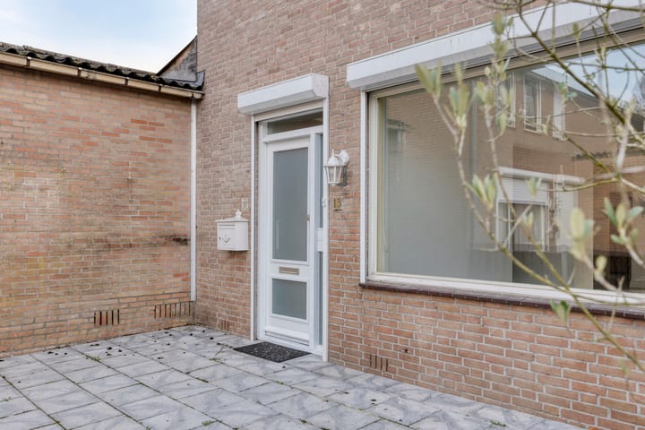 Foto 5 van Tarantostraat 13