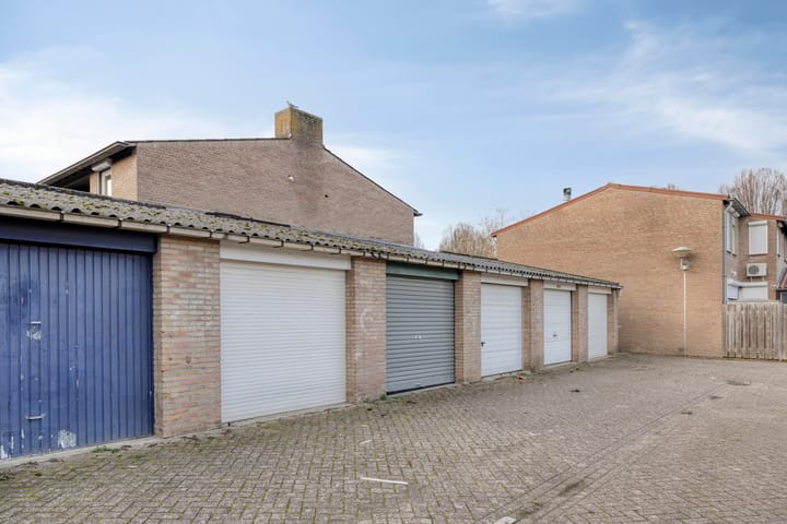 Foto 42 van Tarantostraat 13