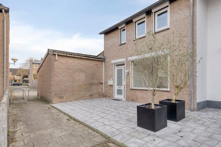 Foto 4 van Tarantostraat 13