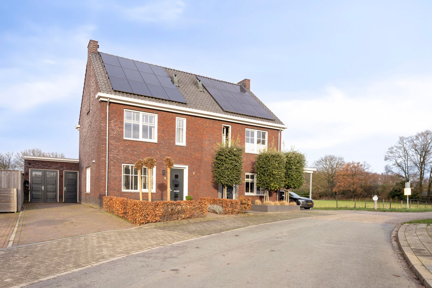 Photo 1 of Melingstraat 27