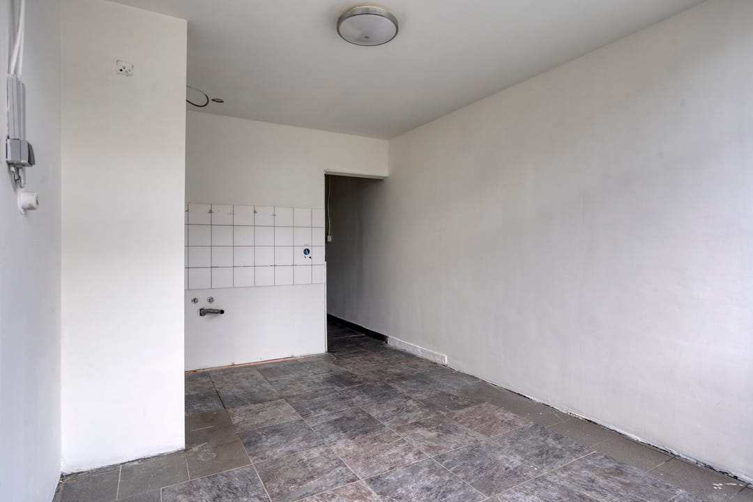 Photo 7 of Merwedelaan 43