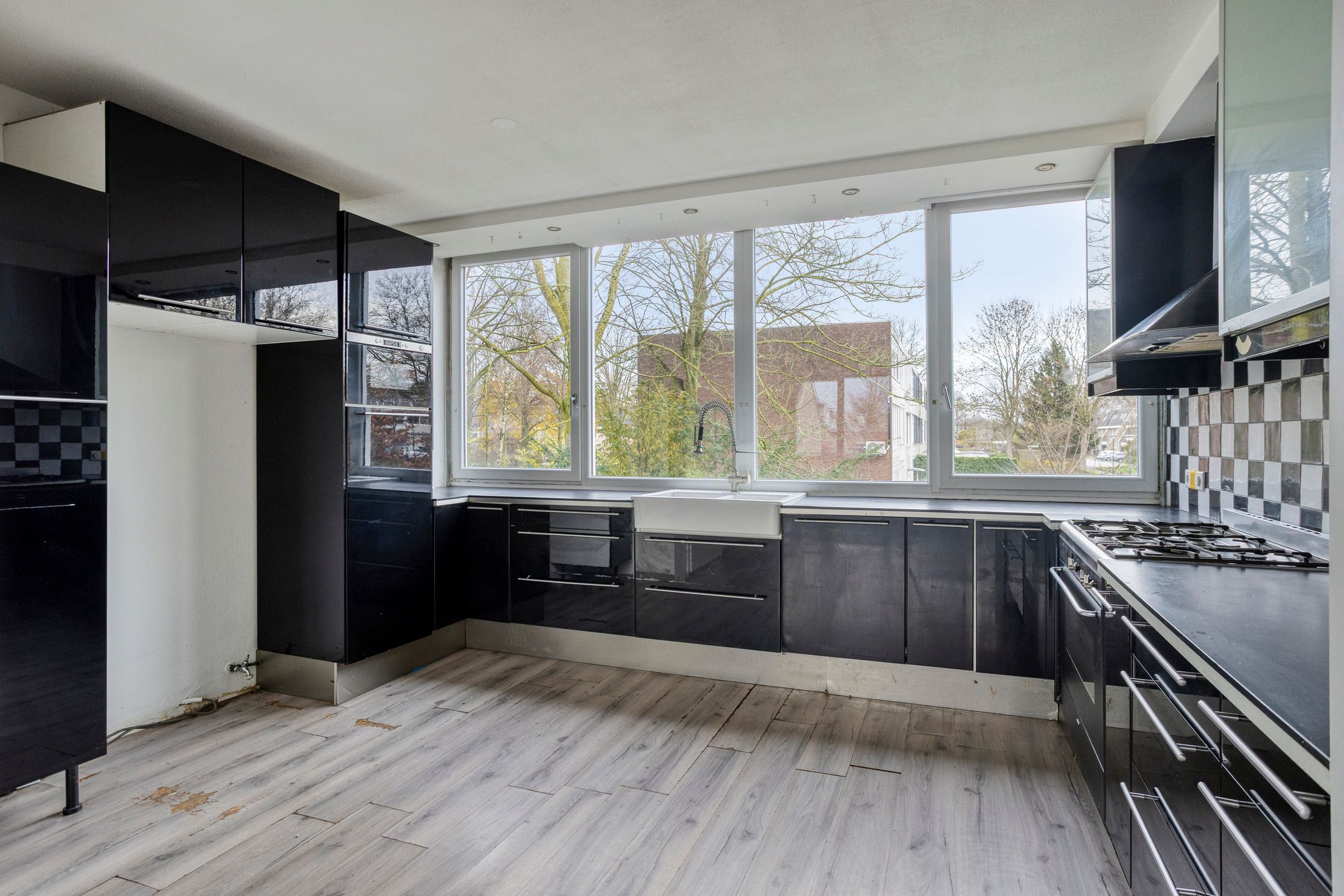 Photo 15 of Merwedelaan 43