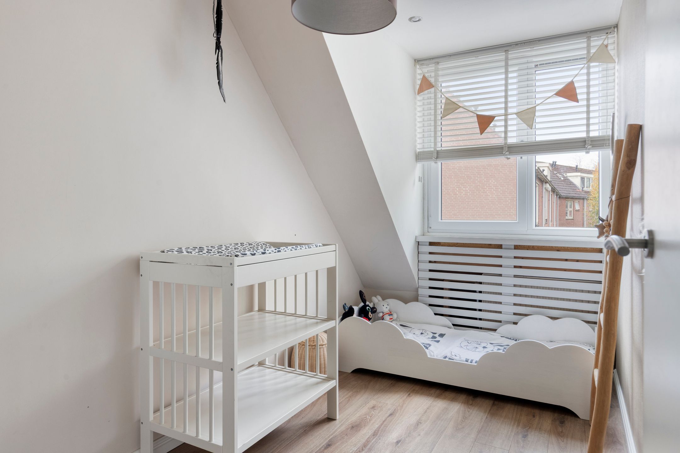 Foto 27 van Paul Whitemansingel 22