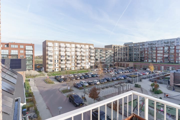 Foto 25 van Parelmoervlinderlaan 118