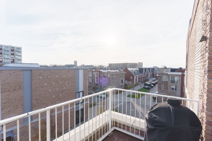 Foto 26 van Parelmoervlinderlaan 118