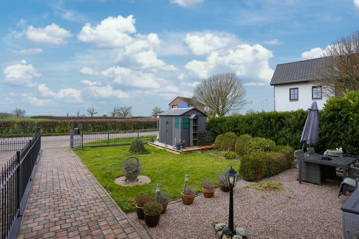 Photo 24 of Hilleshagerweg 19-A