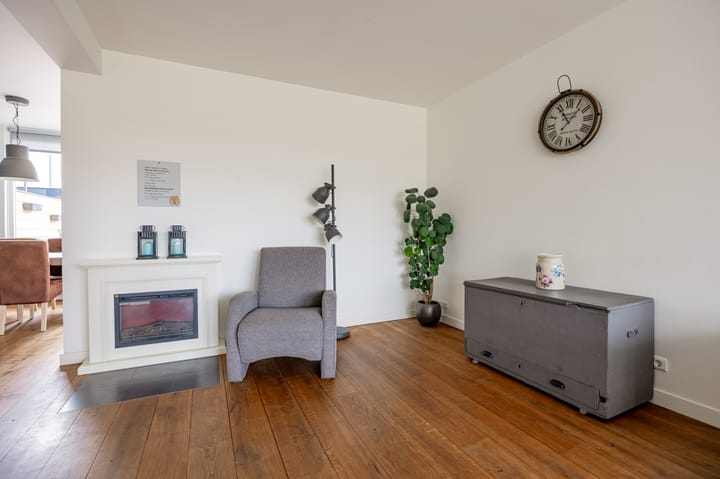 Foto 11 van Karel Doormanlaan 44