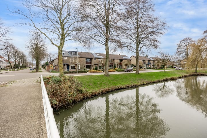 Foto 64 van Karel Doormanlaan 44