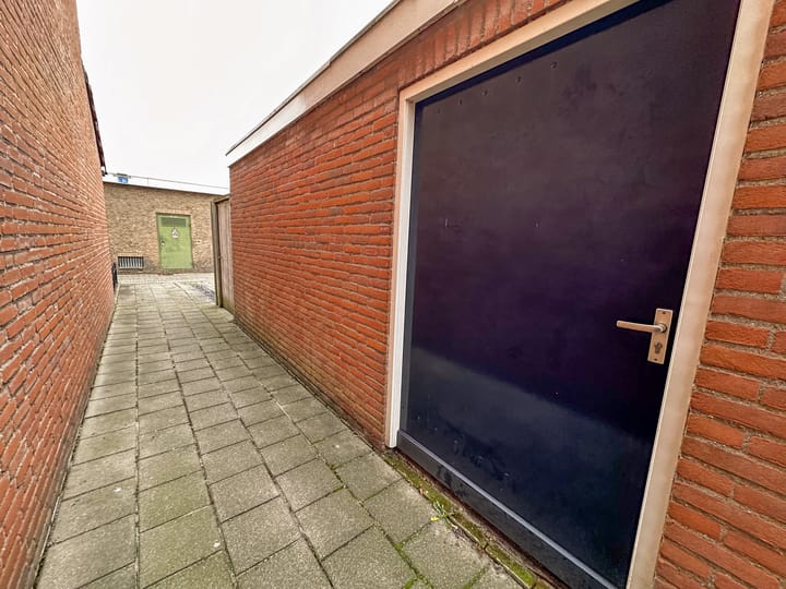 Photo 35 of Lijsterstraat 19