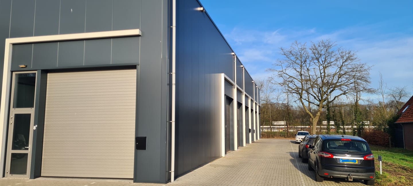 View photo 2 of Melkweg 8-G