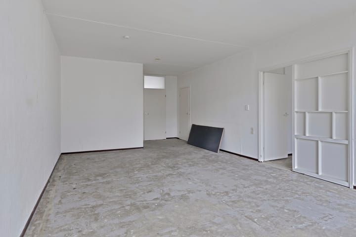 Photo 2 of Jonkerbos 3