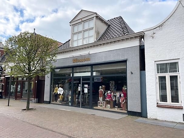 Bekijk foto 1 van Midstraat 60