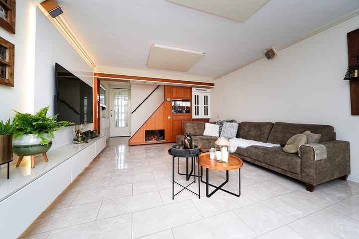 Foto 8 van Heeswijkdam 14