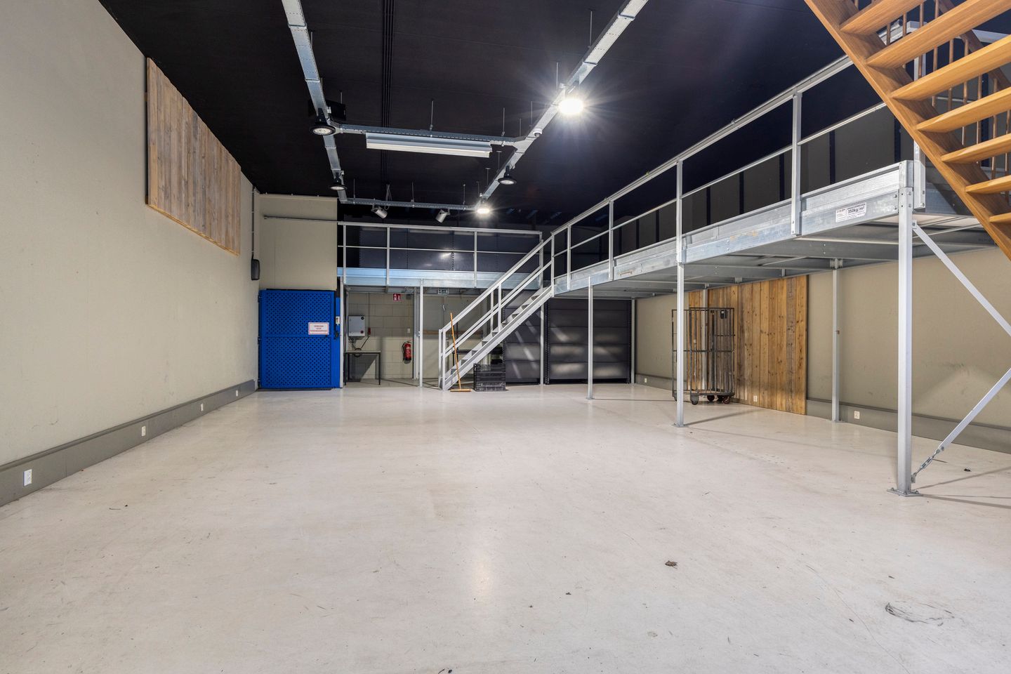 Bekijk foto 2 van Wattstraat 62