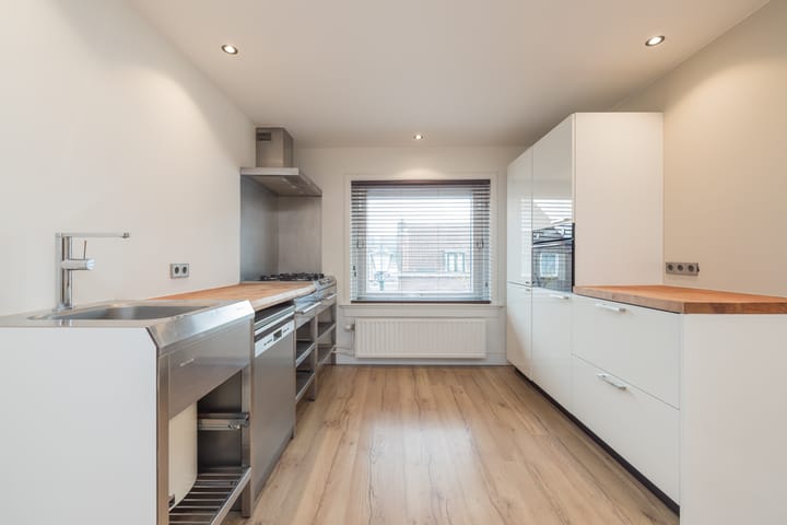 Photo 11 of Rijnstraat 72-A