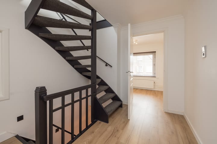 Photo 14 of Rijnstraat 72-A