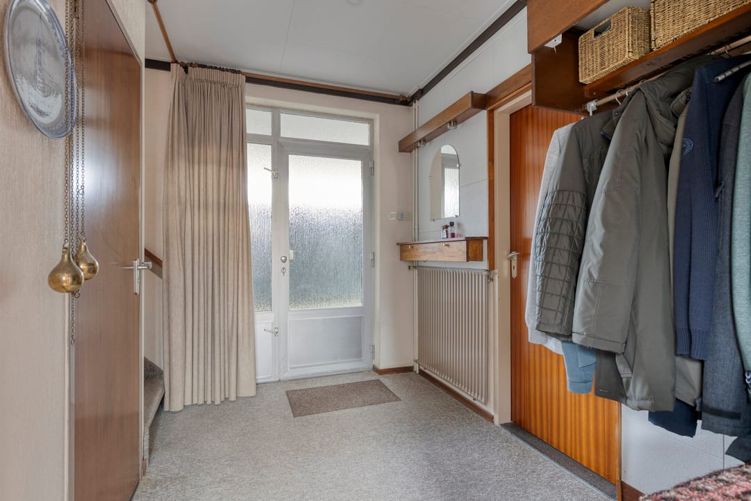 Photo 8 of Eikenwal 17